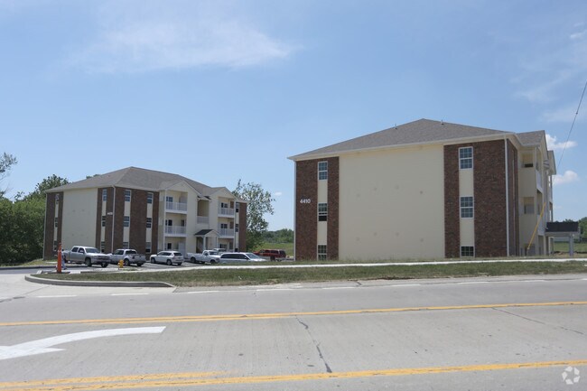 Photo - Captiva Crossing Apartments