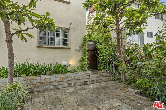 Photo - 1144 10th Ct Condo Unit 8