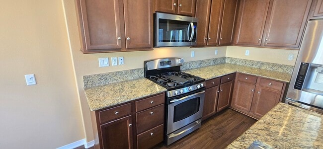Photo - Beautifully maintained 2-bedroom, 2.5-bath with Loft • 1,504 sqft & 2-car garage.
