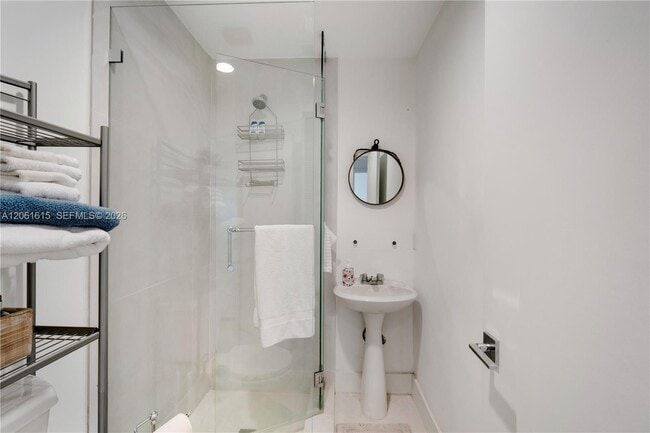 Photo - 324 Caribbean Rd