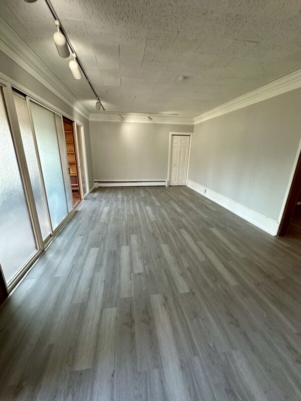 Photo - 14724 Clifton Blvd