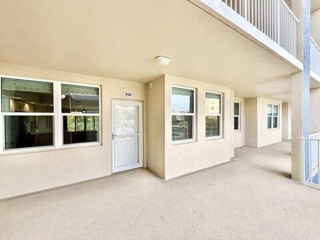 Photo - 960 Starkey Rd