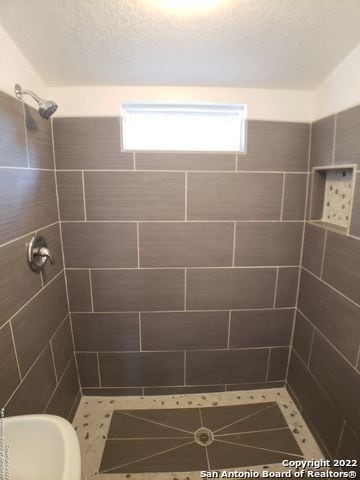 Photo - 205 W Lambert St