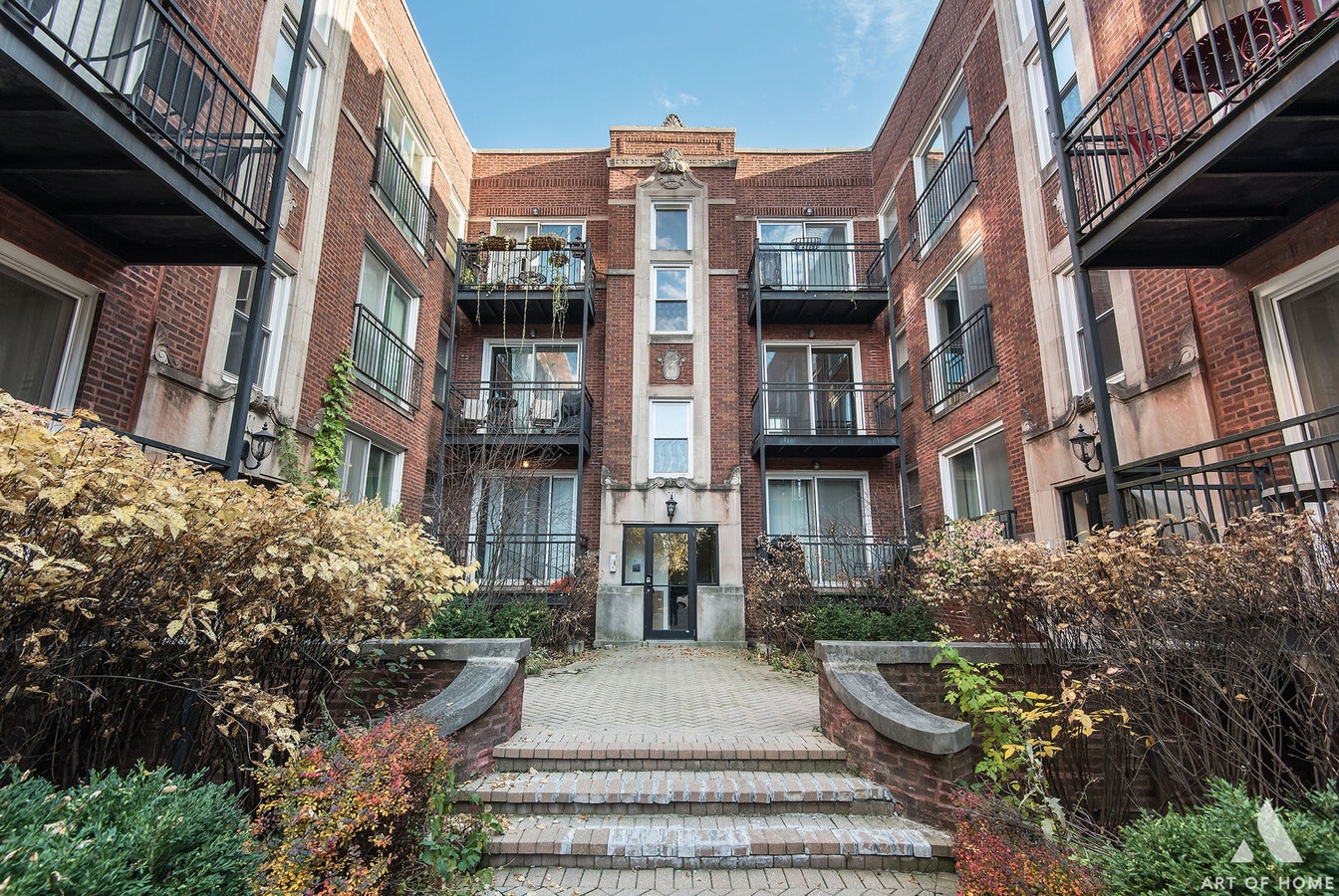 Photo - 3707 N Kenneth Ave Unit 215