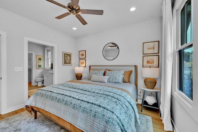 Photo - Arise Knox Square