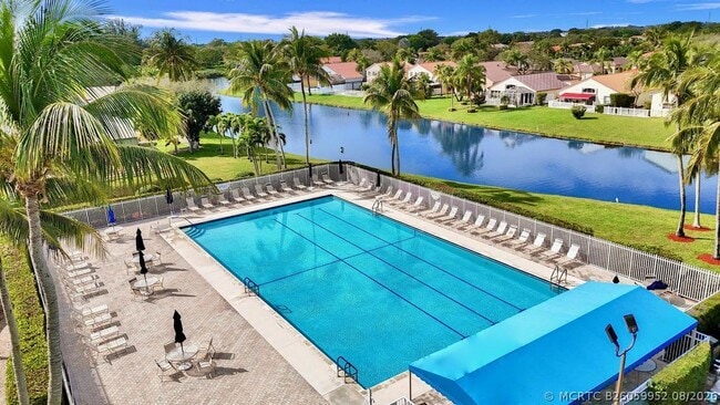 6711 Green Island Cir