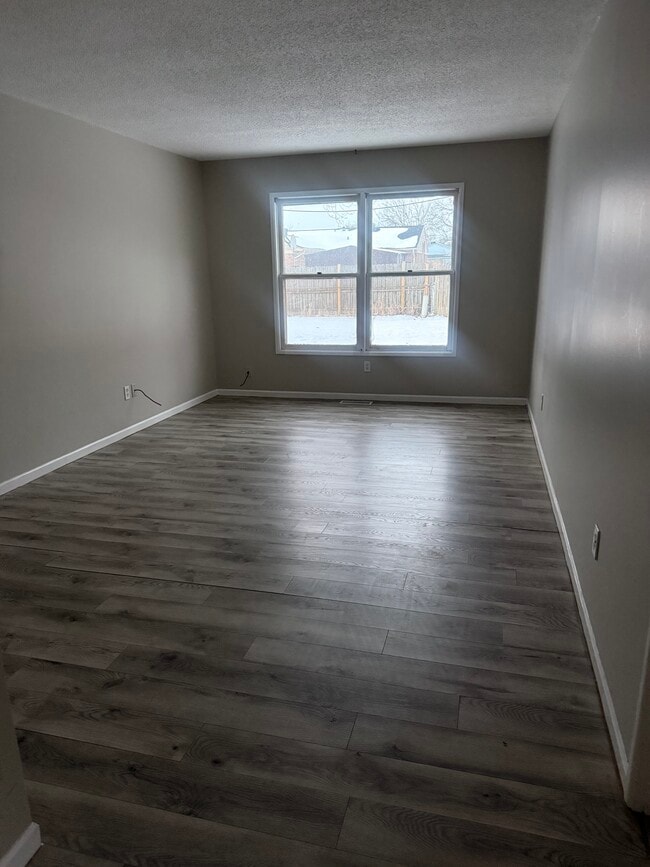 Photo - 3301 Bobwhite Ave