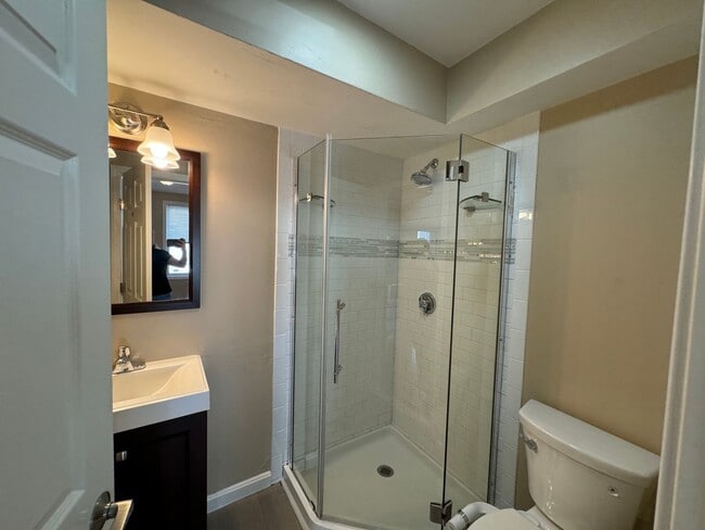 Photo - 53 Chelsea St Unit 2A