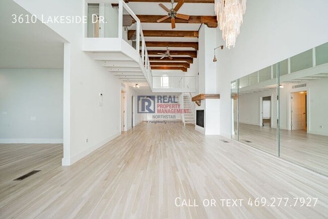 Photo - 3610 Lakeside Dr