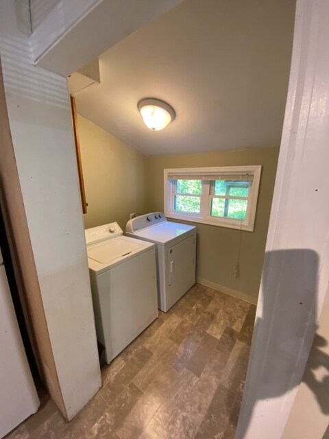 Photo - 340 S Main St