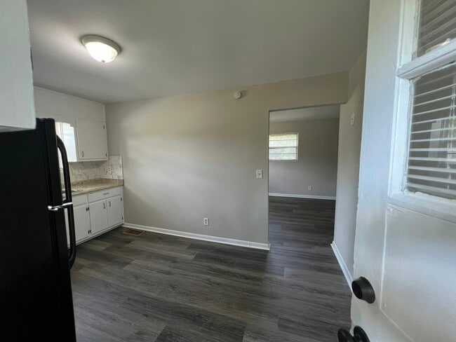 Building Photo - 1472 Tulip Pl Rental