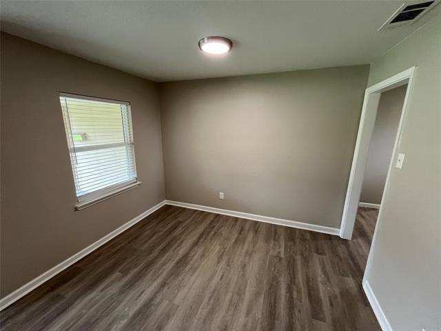 Photo - 405 Highcrest Dr