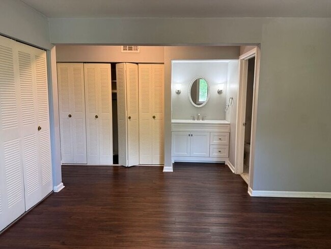 Photo - FOR RENT - 3 Bedroom Condo in Green Hills