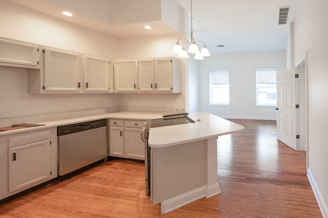 115 Park Pl