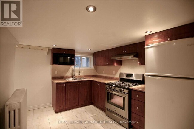 Photo - 11 Ferrier Ave