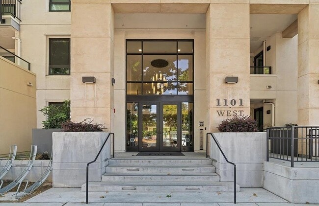 Building Photo - 1101 W El Camino Real Unit 209