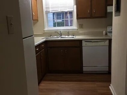 Photo - 2220 Kings Gate Cir