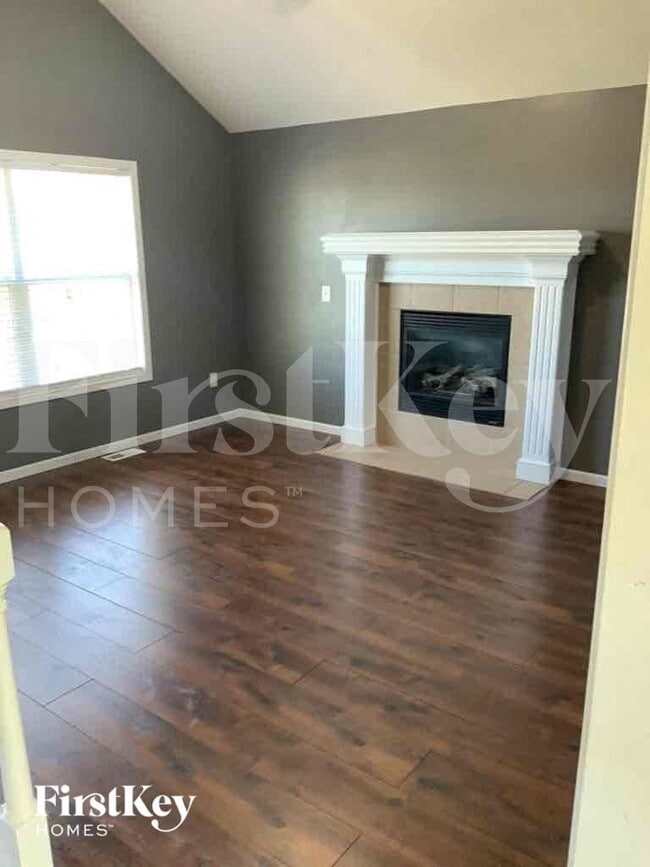 Photo - 7719 E 165th St