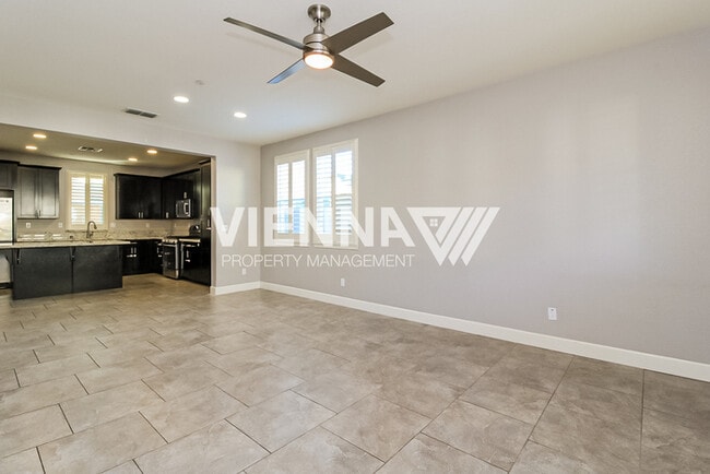 Photo - 400 Dormarin Pl