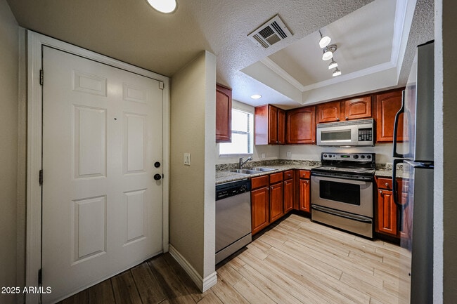 Photo - 3435 W Danbury Dr Unit B204