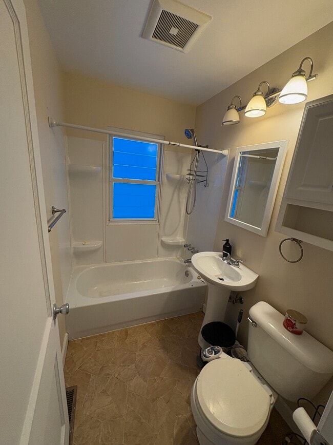 Photo - 1244 W Marietta St