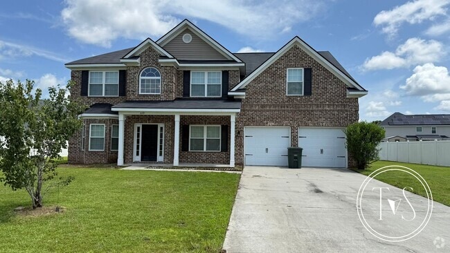Building Photo - SPRING MOVE-IN SPECIAL: $300 OFF 1ST MONTH... Rental