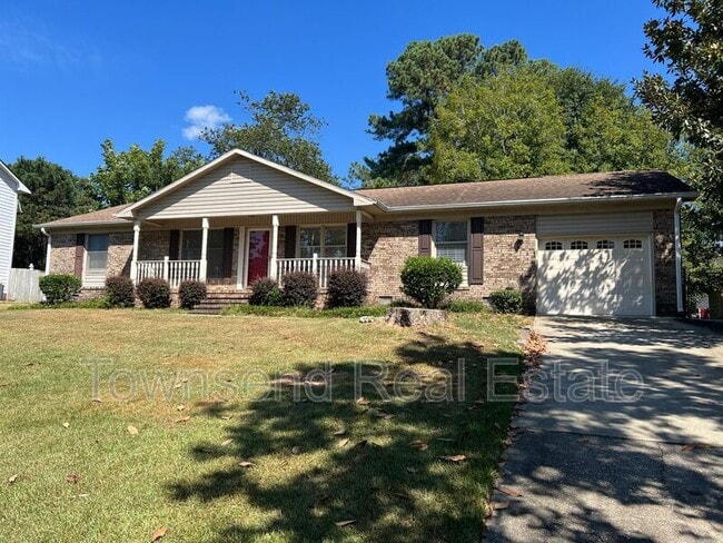 Building Photo - 6204 Lakehaven Dr