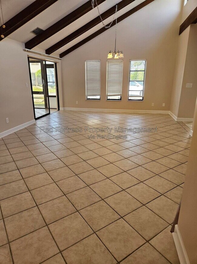 17020 Golfside Cir Unit 103