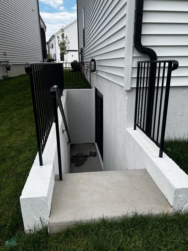 Photo - 23502 Parkside Village Cir Unidad Basement apartment
