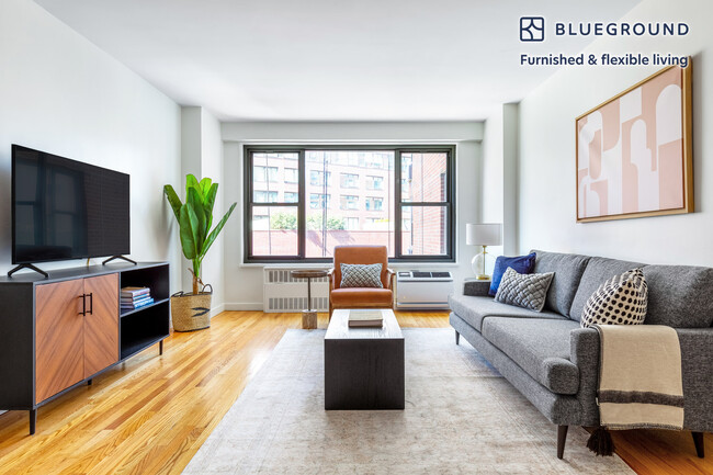 Building Photo - 145 4th Ave Rental