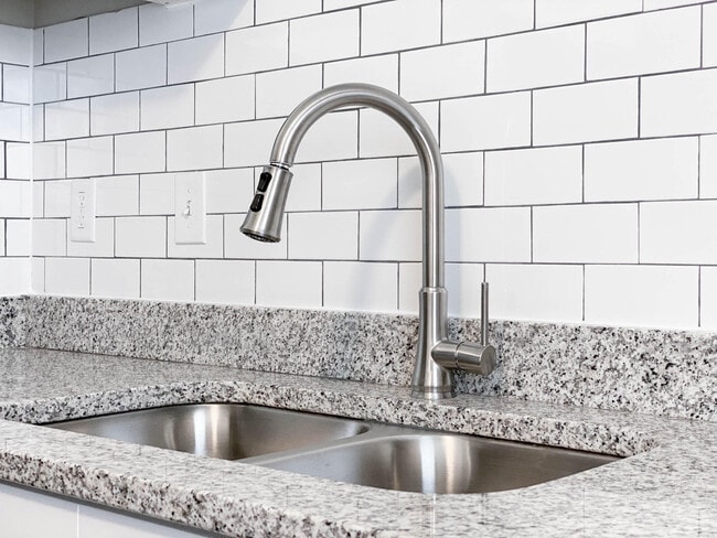 Photo - The Hills at Oakwood Apartment Homes