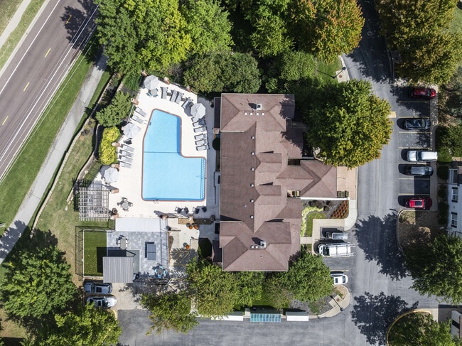 The Louis Townhomes