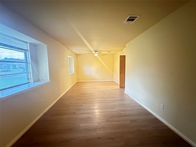 Photo - 1937 Arcadia Dr