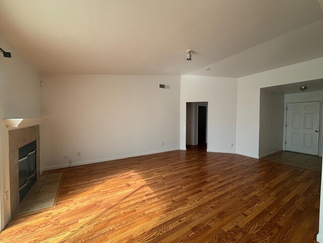 Photo - 813 Morton Ave