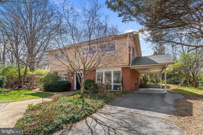 Photo - 6337 Beryl Rd