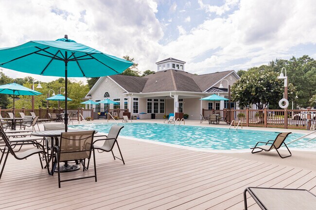 Harbor Village Apartments
