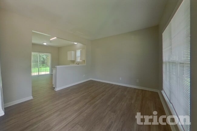 Photo - 5400 Peachwood Dr