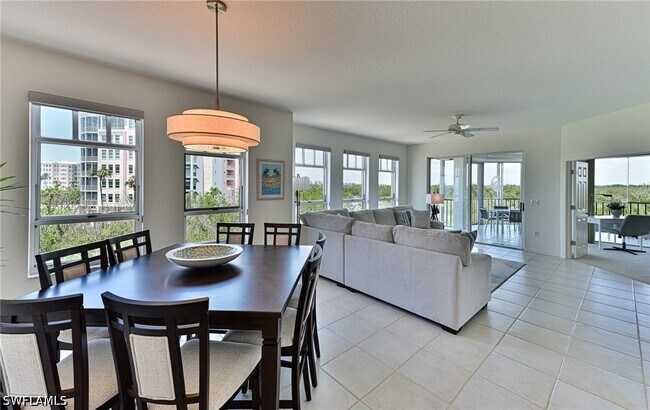 262 Barefoot Beach Blvd Unidad 306