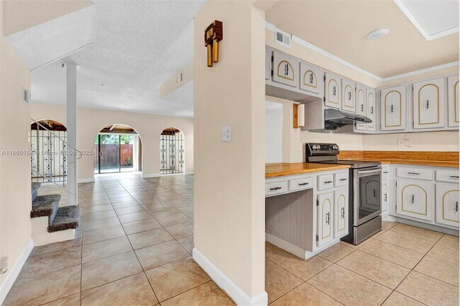 Photo - 2605 SW 73rd Way