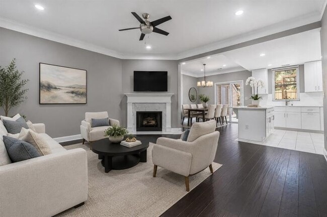 3539 Mt Vernon Cir
