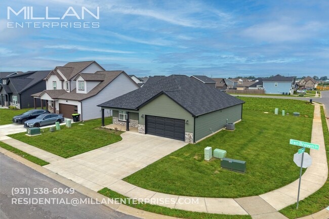 Building Photo - Contemporary Ranch Home with Open-Concept Design, Large Eat-In Kitchen and Covered Patio