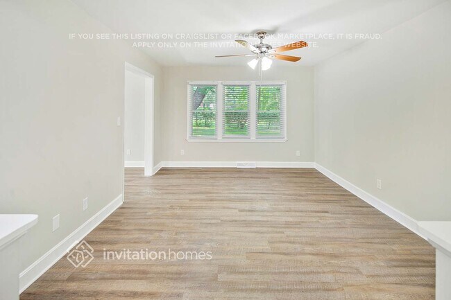 Photo - 5009 Brooktree Dr