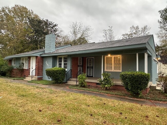 Photo - Spacious home