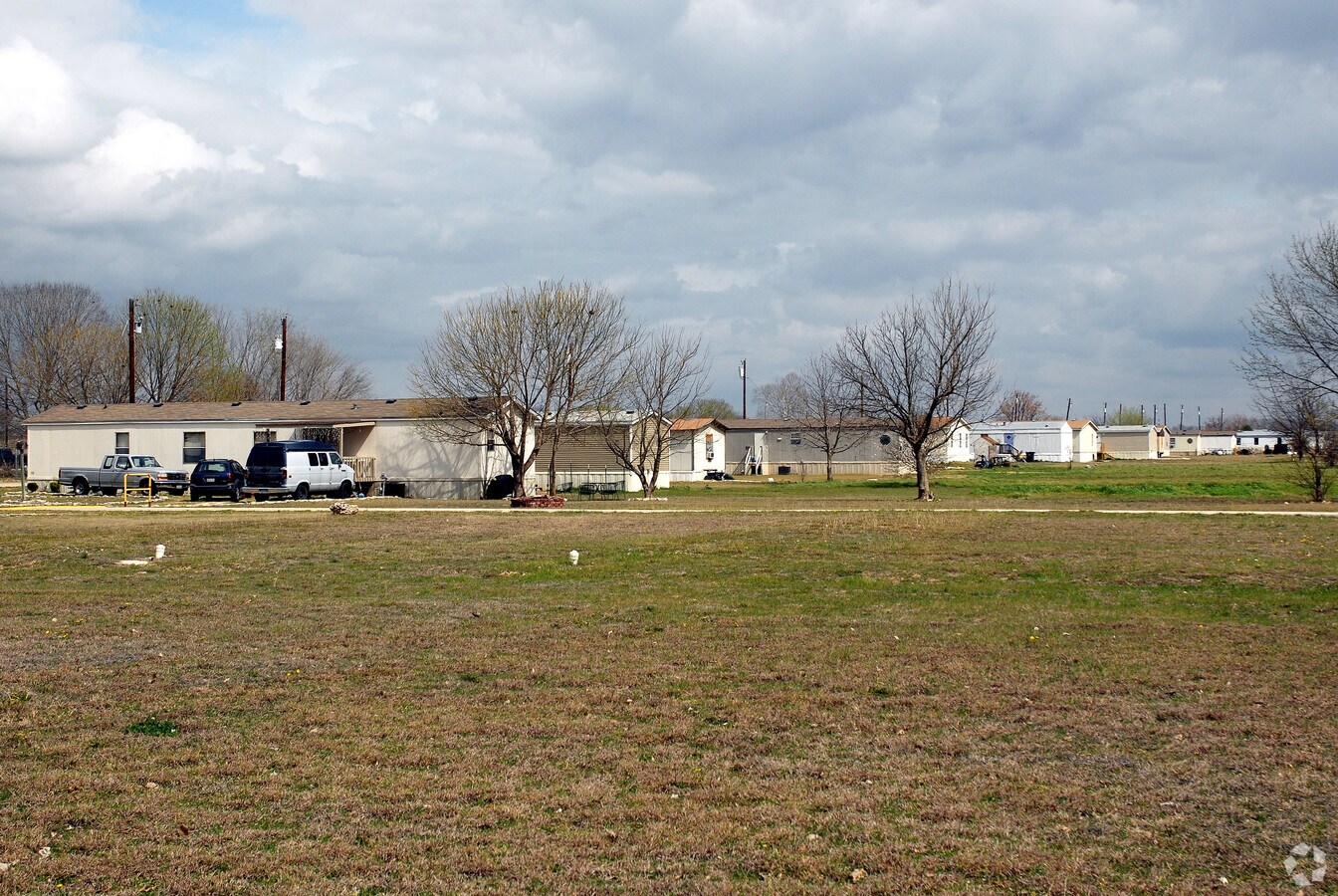 Photo - Riverside Mobile Home Park