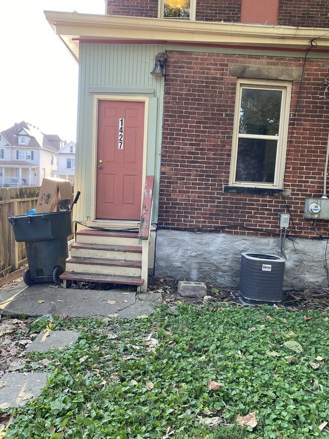 Photo - 1427 Hunter Ave Townhome
