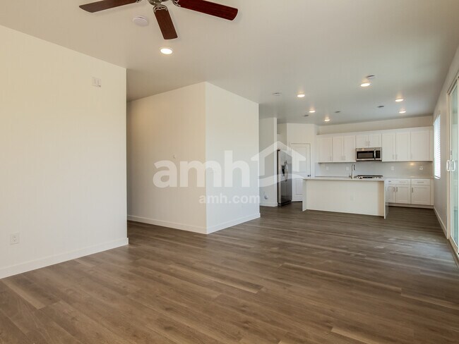 Photo - 12631 W Flynn Ln