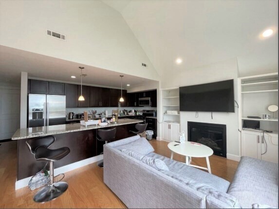 Building Photo - 1501 Commonwealth Ave Unit 4 Rental