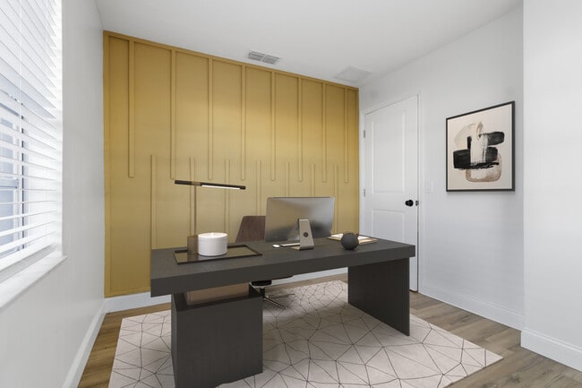 Photo - 4420 W Carmen St