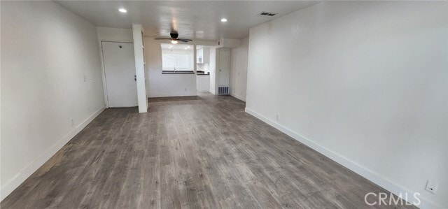 Photo - 601 W 1st St