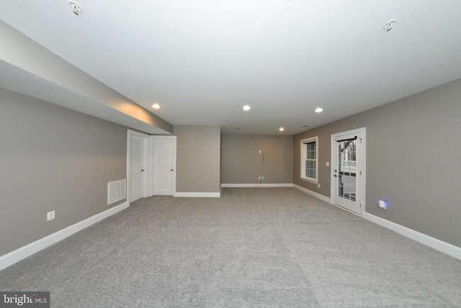 Photo - 15703 Tibberton Terrace